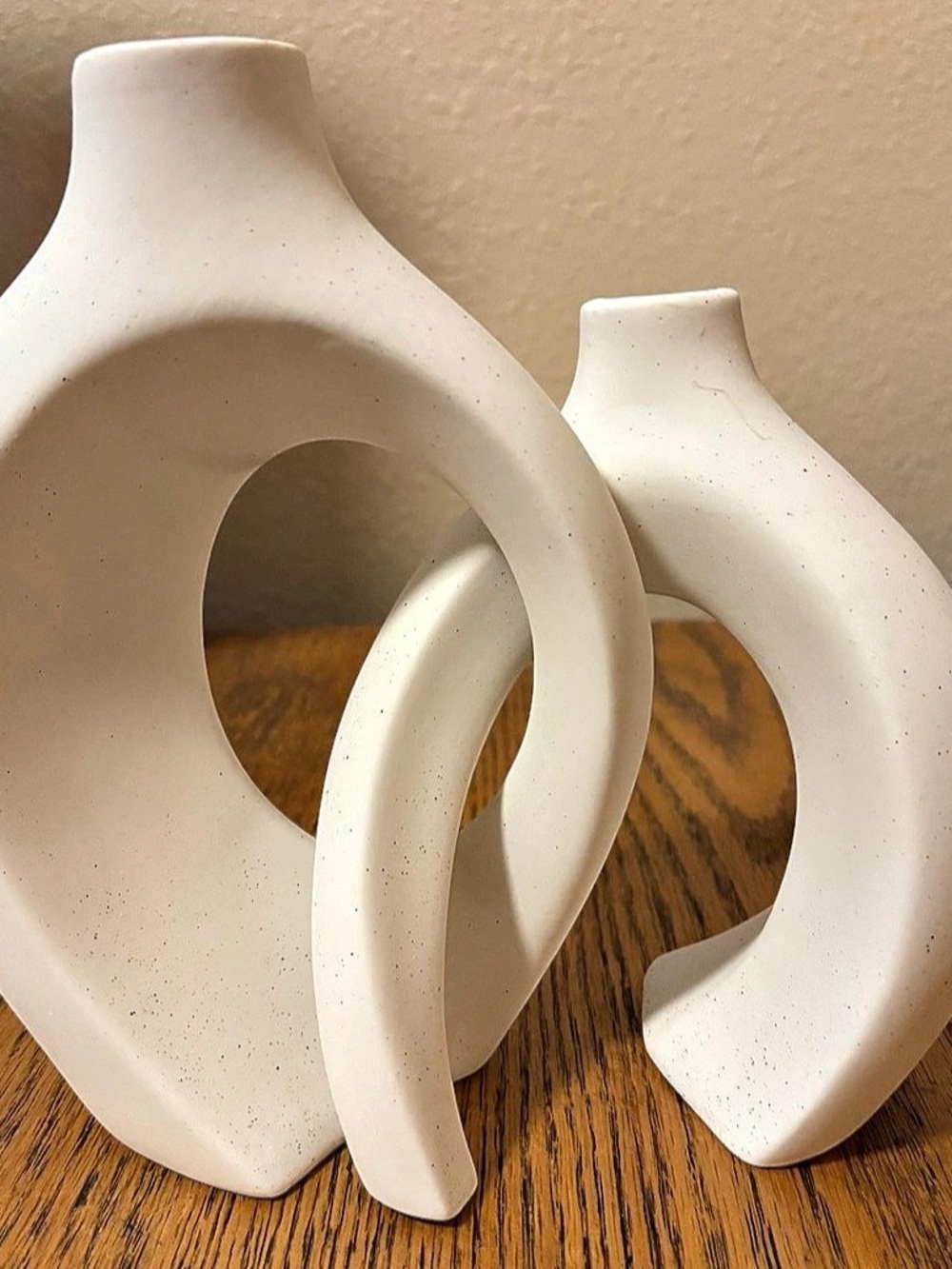 White Abstract Ceramic-Style Vase Set - Picture 3 of 6